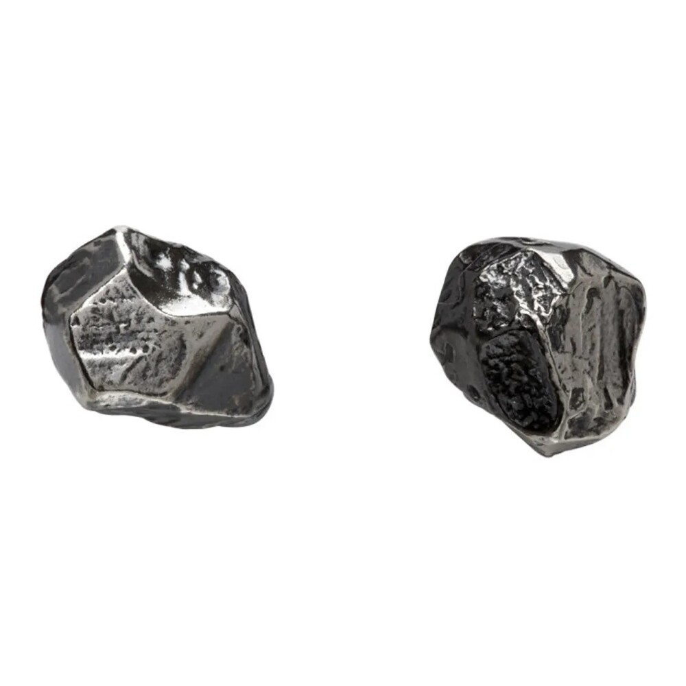Nyx Shadow Earrings